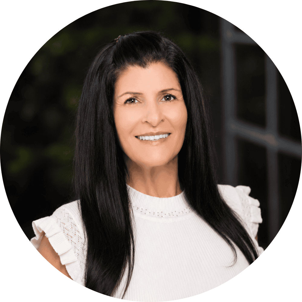 Kerri_Willis_Headshot